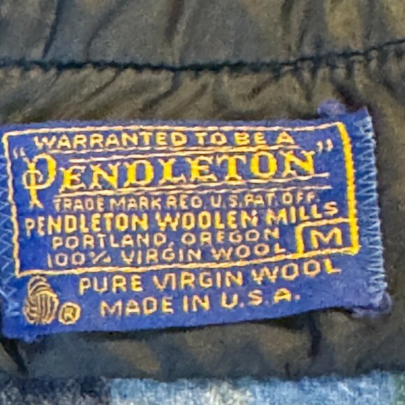 Vintage PENDLETON VIrgin Wool Blue & Gray Plaid Trail Shirt Size Medium - Picture 2 of 8